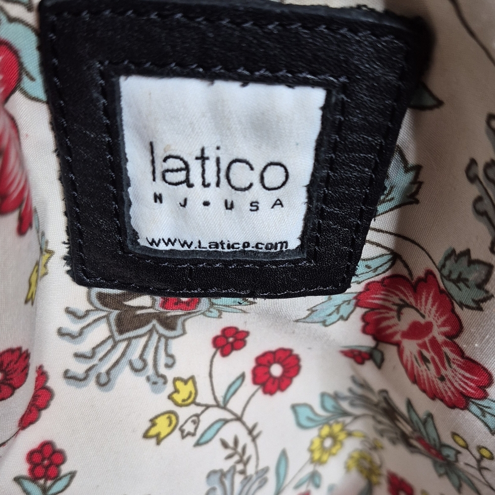 Latico Black Leather Laptop Bag - Picture 13 of 16